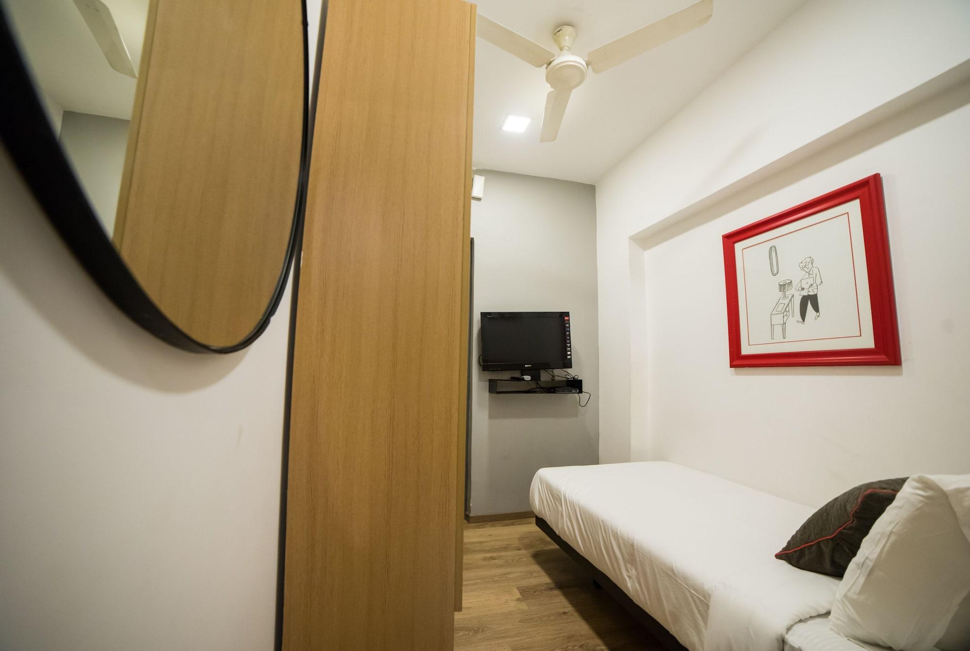 Hotel Fabexpress Highway Residency Bombay